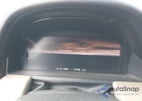 2011 Land Rover Range Rover Hse z USA, uszkodzony, nr VIN SALMF1D46BA353724